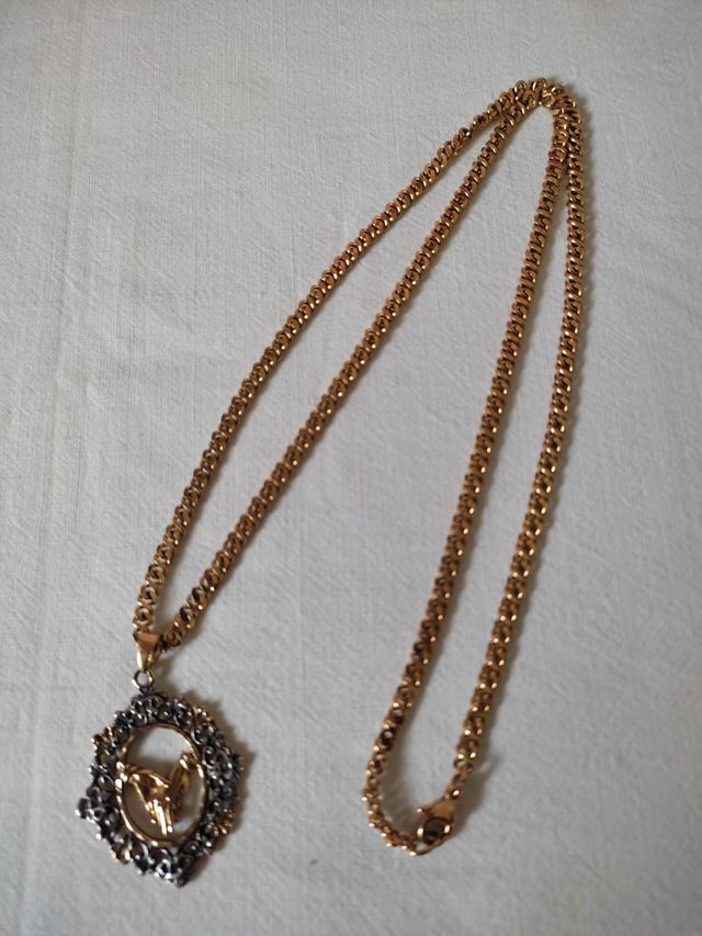 Collar vintage manos enlazadas + Regalo pendientes