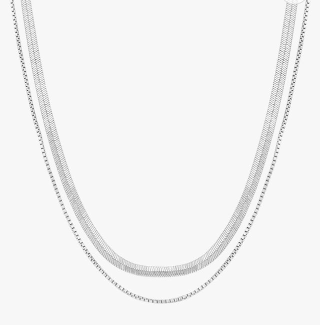 Collares plata varios modelos.