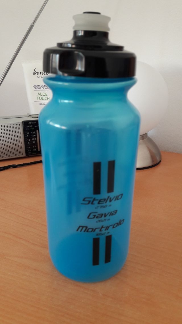 Pañuelo Bandana Los Alpes + Bidón 500ml Stelvio