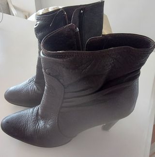 Botines de piel Mango