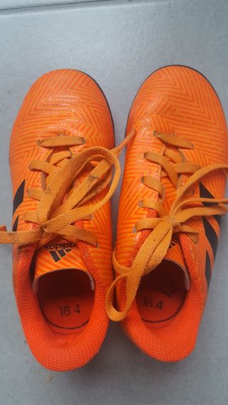 zapatillas adidas de fútbol talla 30