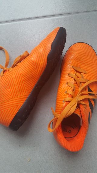 zapatillas adidas de fútbol talla 30