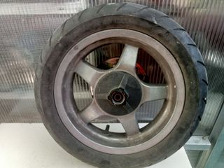 Rueda Delantera Derbi Atlantis 50cc Scooter