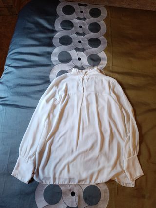 Blusa blanca transparente L