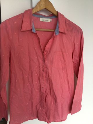 Camisa coral de Indi & Cold