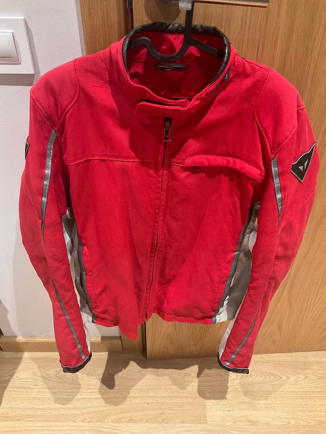 Cazadora Dainese moto