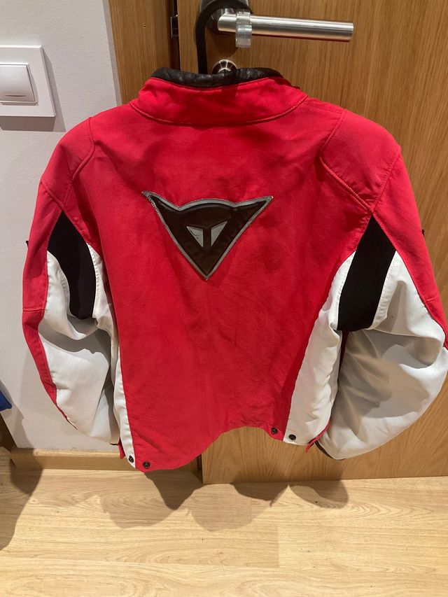 Cazadora Dainese moto