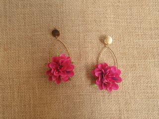 Pendientes flor fucsia