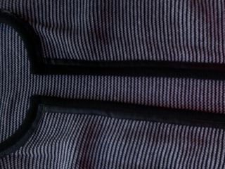 Chaqueta de punto blanca y negra