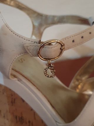 Sandalia blanca tiras