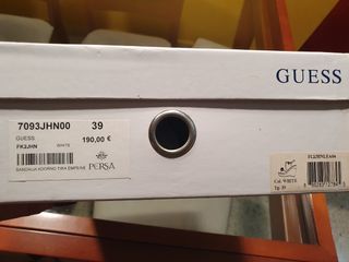 Sandalia blanca tiras