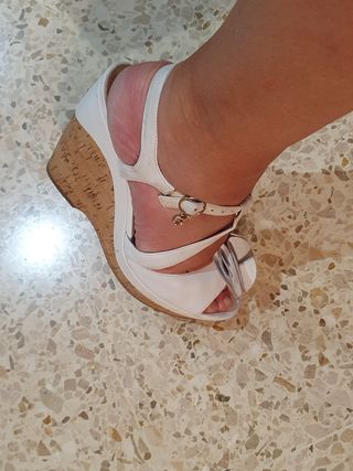 Sandalia blanca tiras