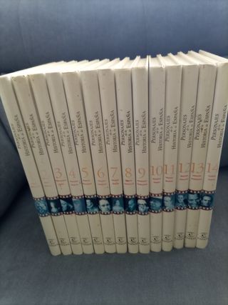 COLECCIÓN  14 TOMOS por solo 3€ .