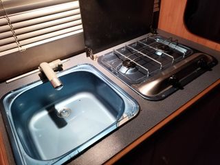 Caravana moncayo serie oro  900 kg