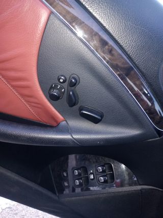 Mercedes-Benz  CLK 2005