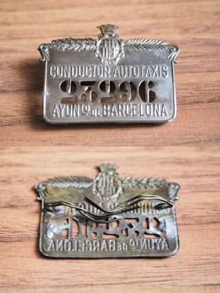 Preciosas placas / insignia de conductor de Taxi "