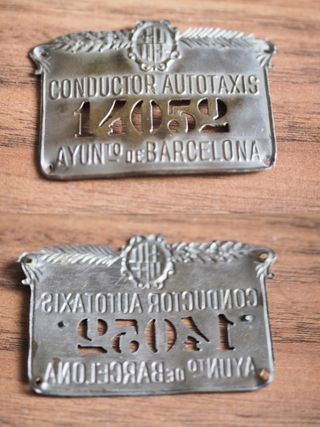 Preciosas placas / insignia de conductor de Taxi "