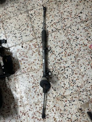 SERVO-CREMALLERA RENAULT CLIO III 2008