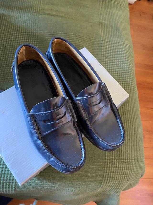Zapato castellano azul número 37