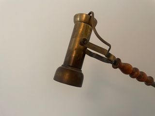 Lámpara tipo flexo pendular antigua