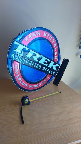 Cartel TREK