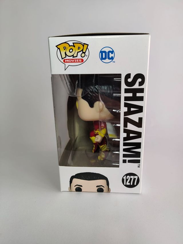 funko Shazam! chase glow in the dark