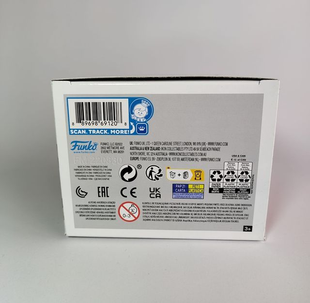 funko Shazam! chase glow in the dark