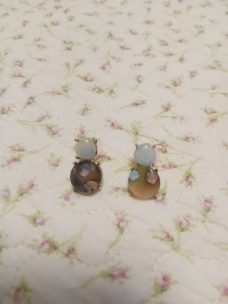 Pendientes Bisutería Parfois. 