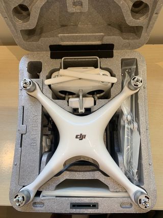 Dron DJI PHANTOM 4 PRO V 2.0