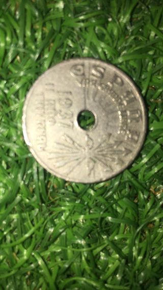 Monedas y billetes de peseta antiguos