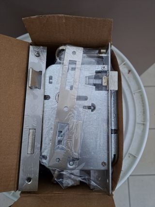 Fechadura quadrada inox