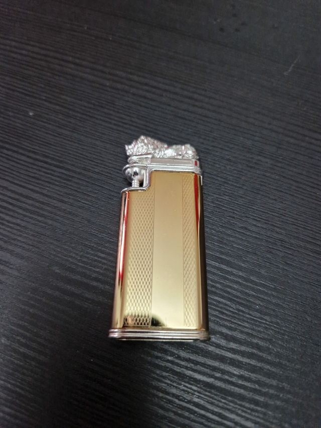 Accendino vintage Conqueror wind resistance