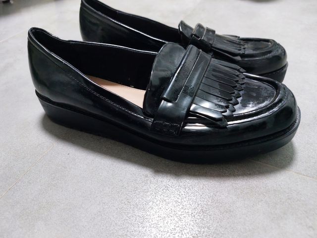 mocasines negros