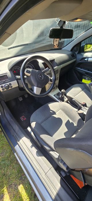 Opel Astra 2007