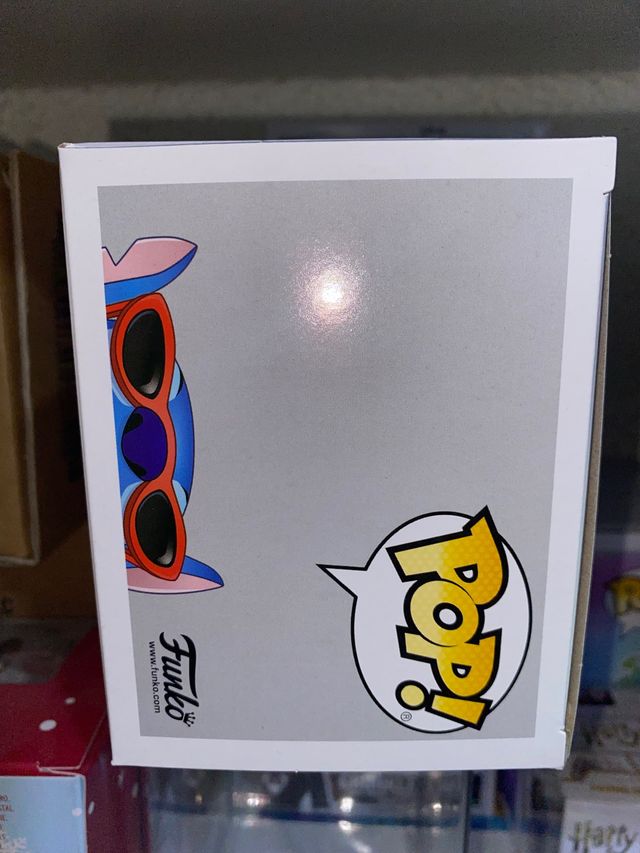 Funko Pop Summer Stitch