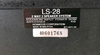 Cadena de música Aiwa con altavoces Kenwood