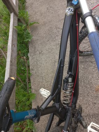 bici de descenso nukeproof