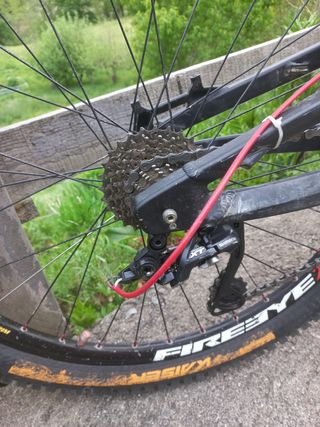 bici de descenso nukeproof