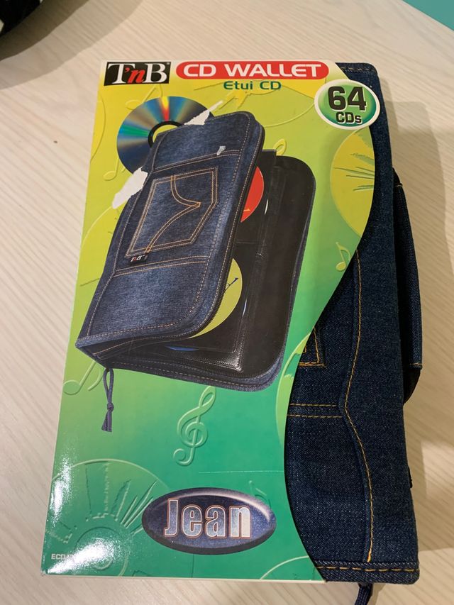 Porta CDs nuevo a estrenar 64 CDs