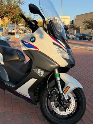 BMW C650 Sport blanca