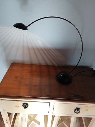 Lámpara de escritorio