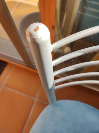 Pareja de sillas, metal, skay azul