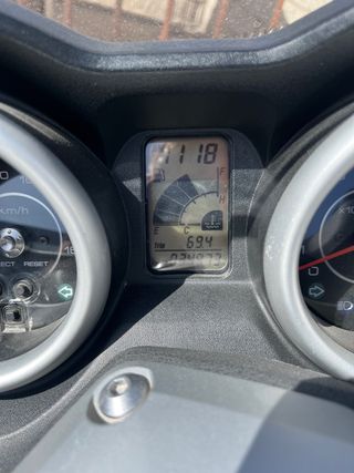 Yamaha x Max 125 año 2011