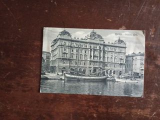 E 33  N 8 CARTOLINE VINTAGE CITTÀ DI FIUME 