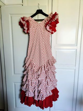 Traje de flamenca. Talla 38-40