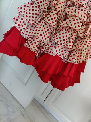 Traje de flamenca. Talla 38-40