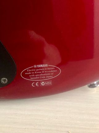 Guitarra Eléctrica Yamaha