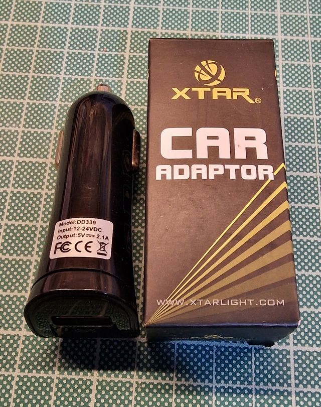 Cargador Coche 12v-24v Xtar usb Salida 5.0v 2.1A