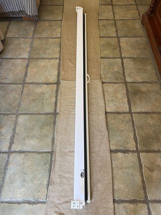 Pantalla de proyección Optoma