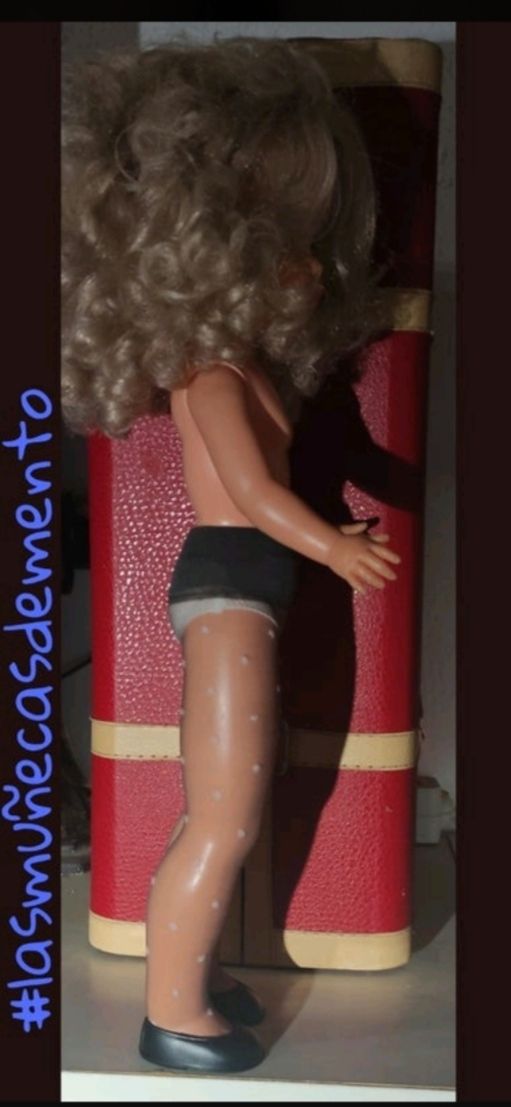 NANCY, PANTIE CRISTAL CON TOPITOS.